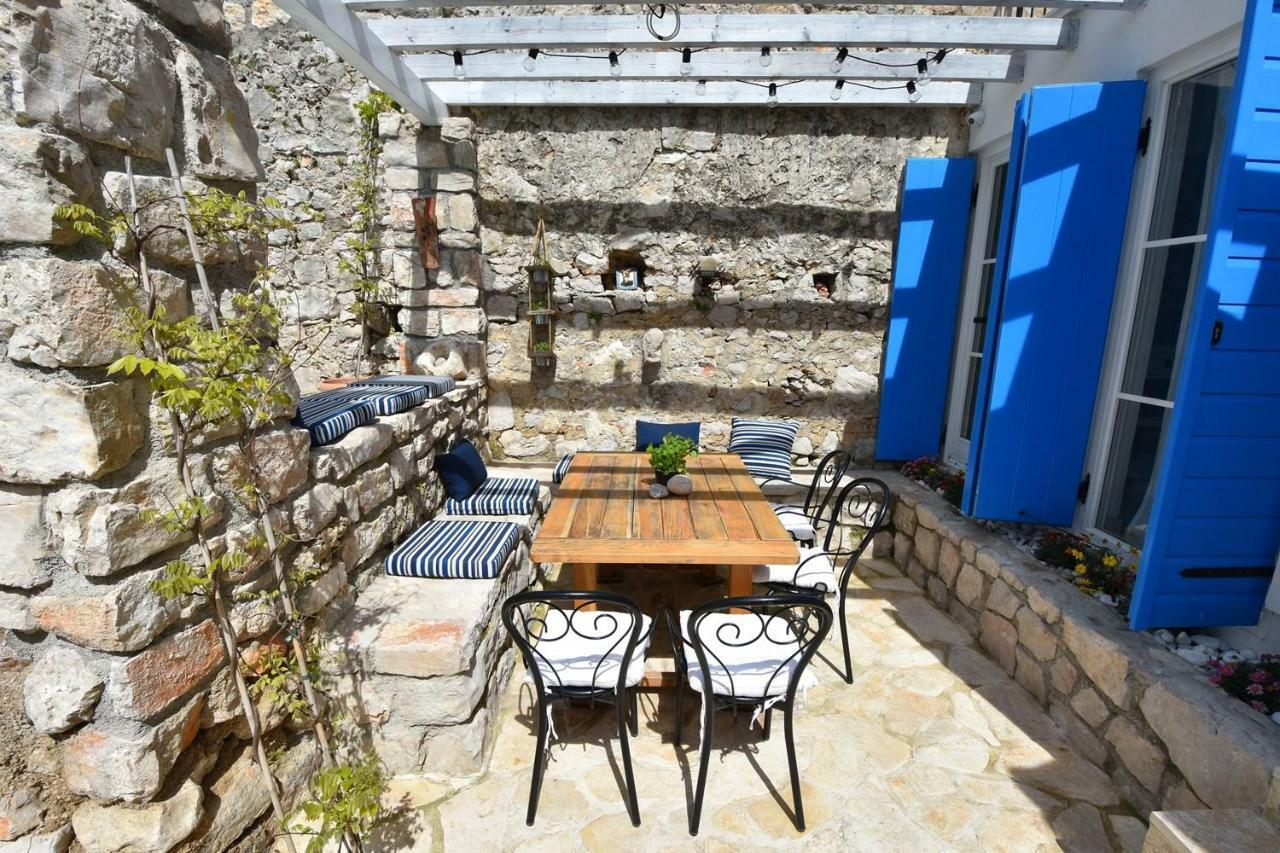 Villa Kuca Babe Stane Murter Esterno foto